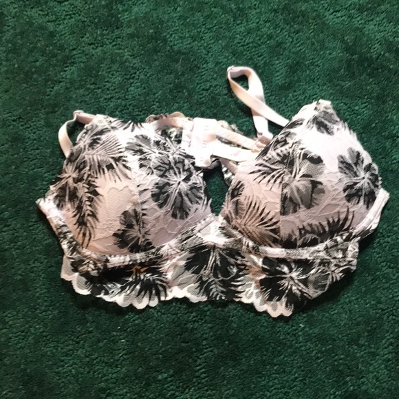 Victoria’s Secret Bra
